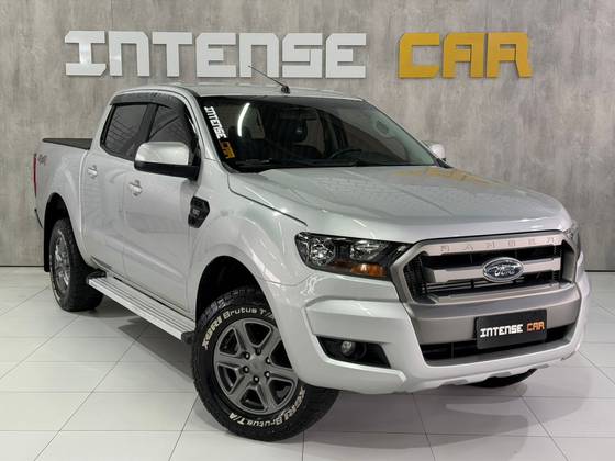 FORD RANGER 2.2 XLS 4X4 CD 16V DIESEL 4P MANUAL